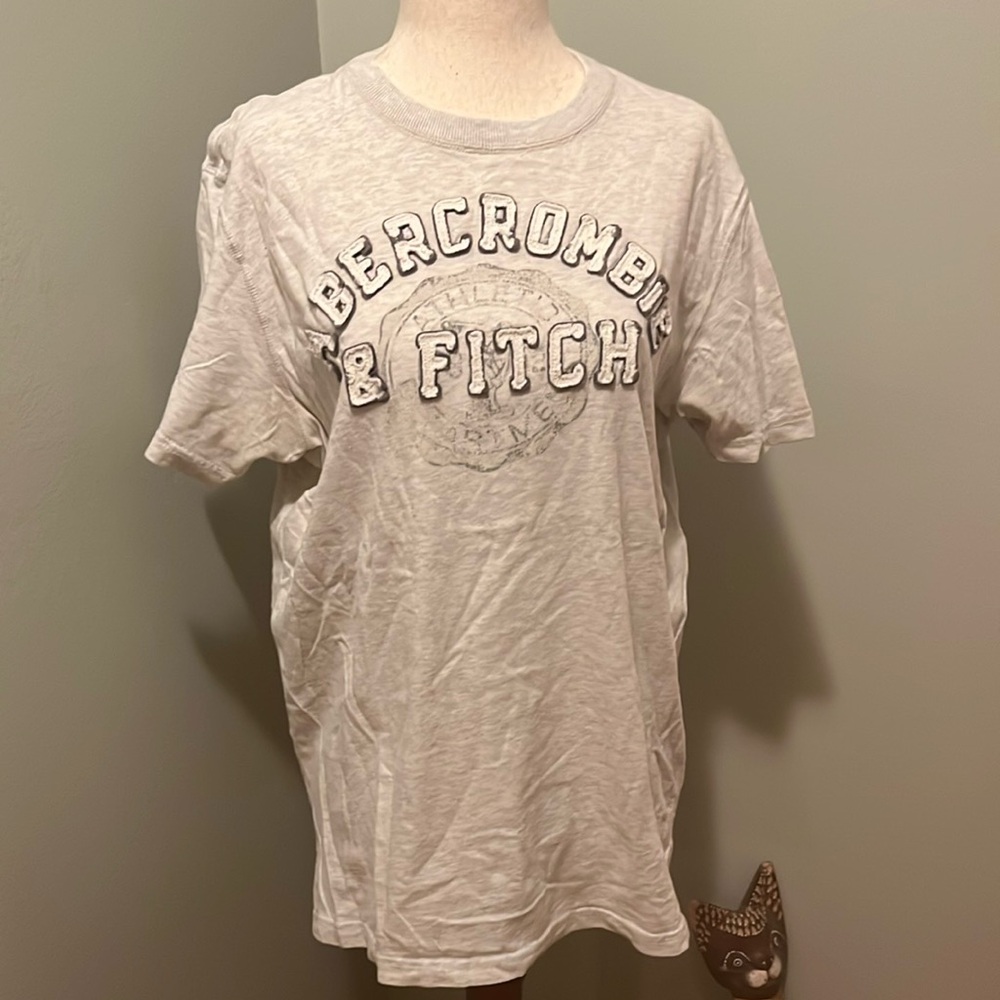 Abercrombie & Fitch Heathered light gray Tee